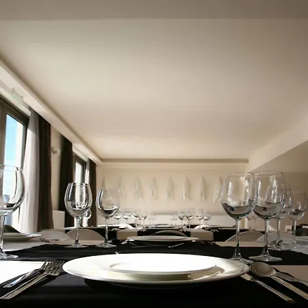 Seleni Suites Boutique Deluxe 4*