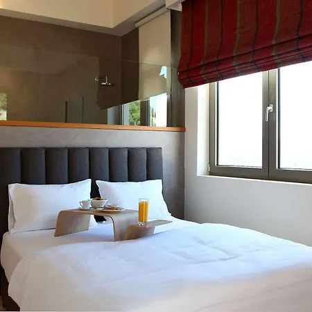 Seleni Suites Boutique Deluxe 4*