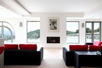 Hotel Seleni Suites Boutique Deluxe 4*