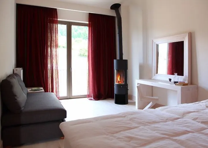 Seleni Suites Boutique Deluxe Hotel