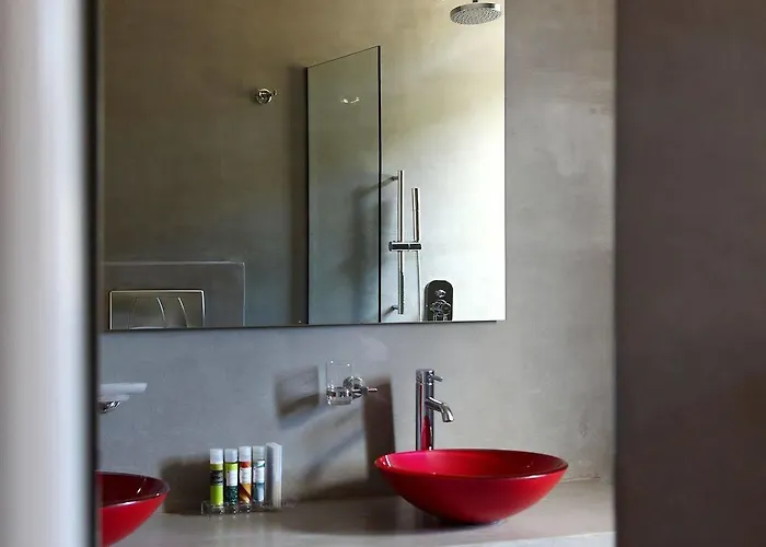 Seleni Suites Boutique Deluxe 4* Vytina